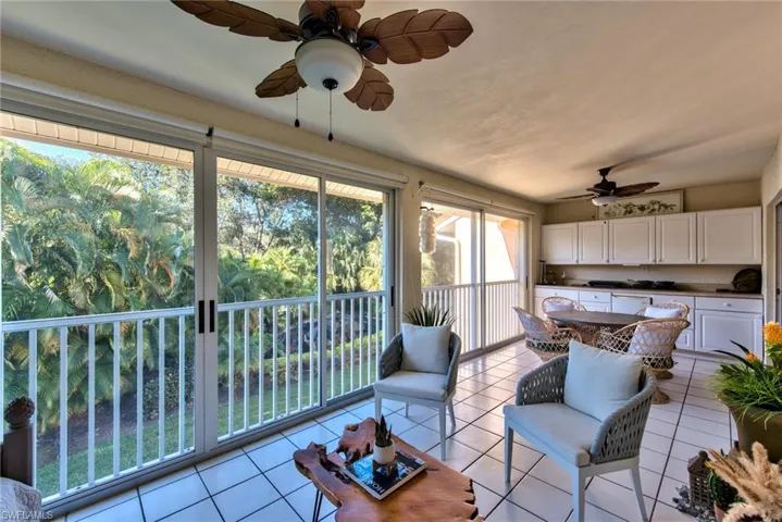 1941 Cascades Dr 5704, Naples, Florida 34112