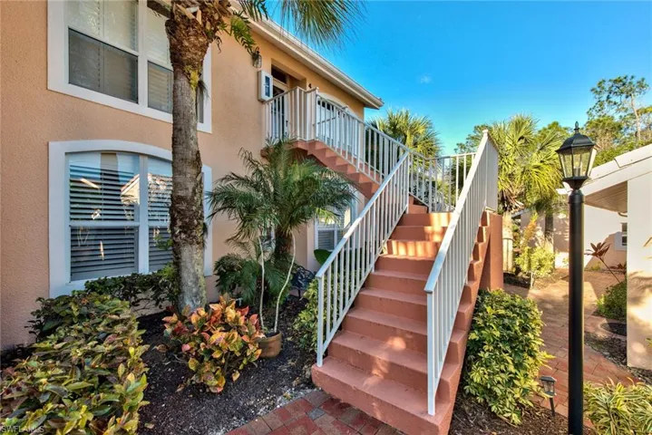 1941 Cascades Dr 5704, Naples, Florida 34112