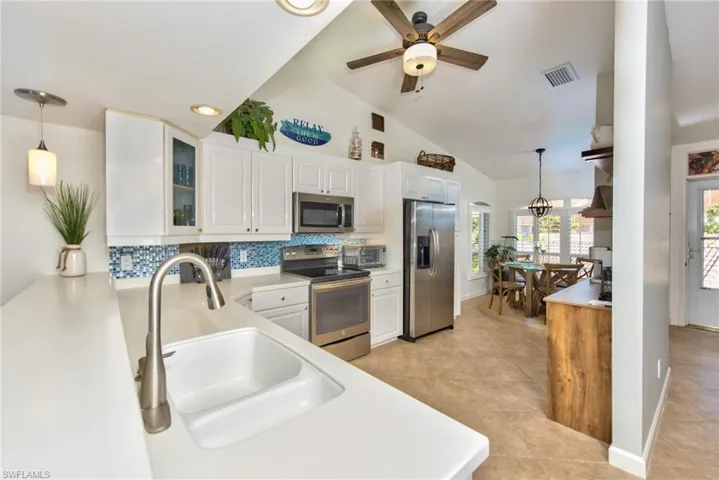 1941 Cascades Dr 5704, Naples, Florida 34112