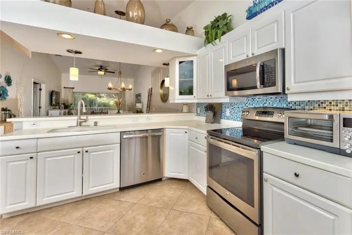 1941 Cascades Dr 5704, Naples, Florida 34112