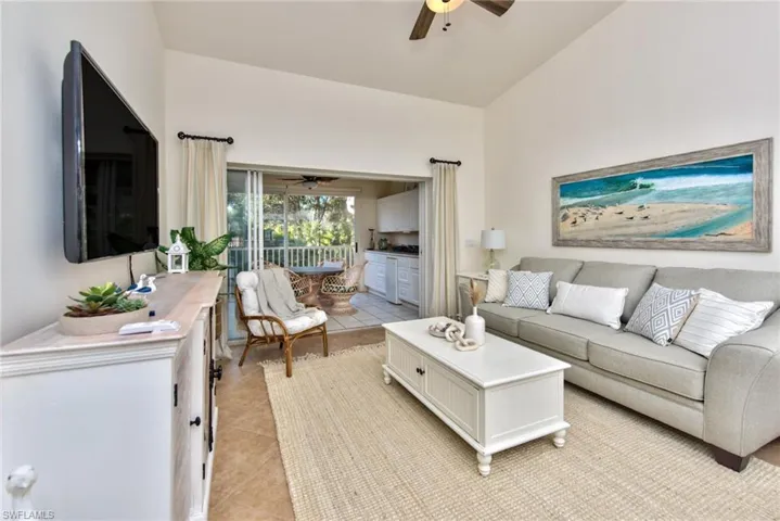 1941 Cascades Dr 5704, Naples, Florida 34112