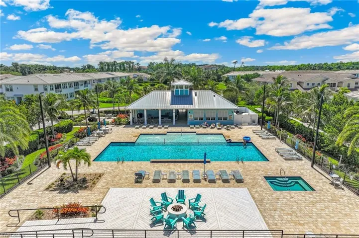 4704 Arboretum Cir 102, Naples, Florida 34112