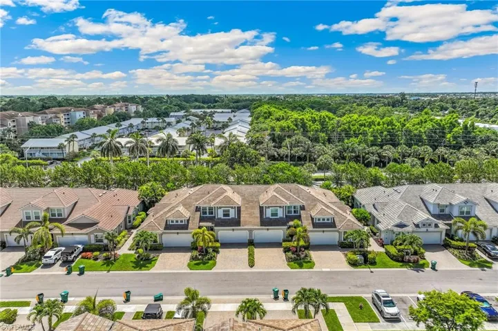 4704 Arboretum Cir 102, Naples, Florida 34112