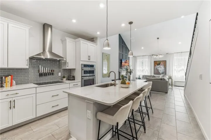 4704 Arboretum Cir 102, Naples, Florida 34112