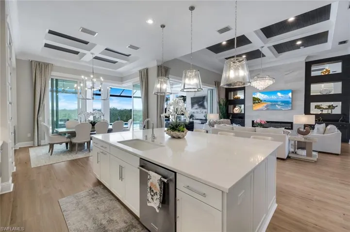 8931  Nevis  WAY, Naples, FL 34112