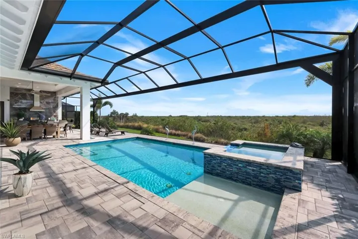 8931  Nevis  WAY, Naples, FL 34112