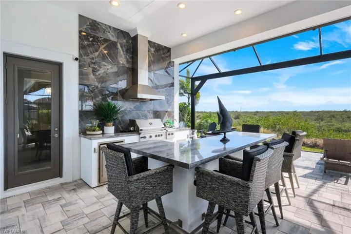 8931  Nevis  WAY, Naples, FL 34112