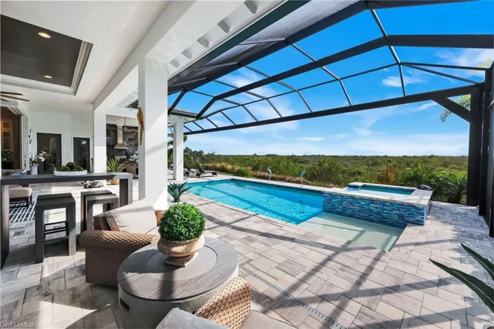 8931  Nevis  WAY, Naples, FL 34112