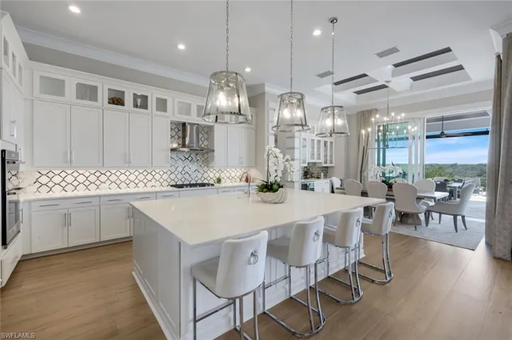 8931  Nevis  WAY, Naples, FL 34112