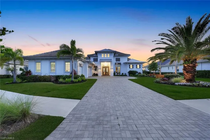 8931  Nevis  WAY, Naples, FL 34112