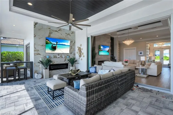 8931  Nevis  WAY, Naples, FL 34112