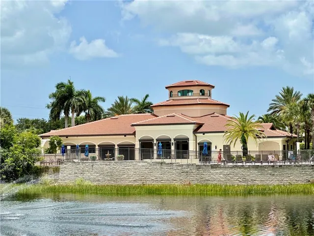 12935 Violino Ln 104, Naples, Florida 34105