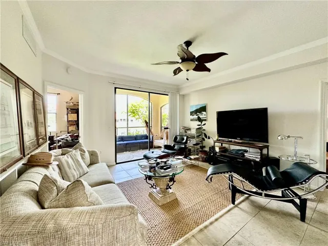 12935 Violino Ln 104, Naples, Florida 34105