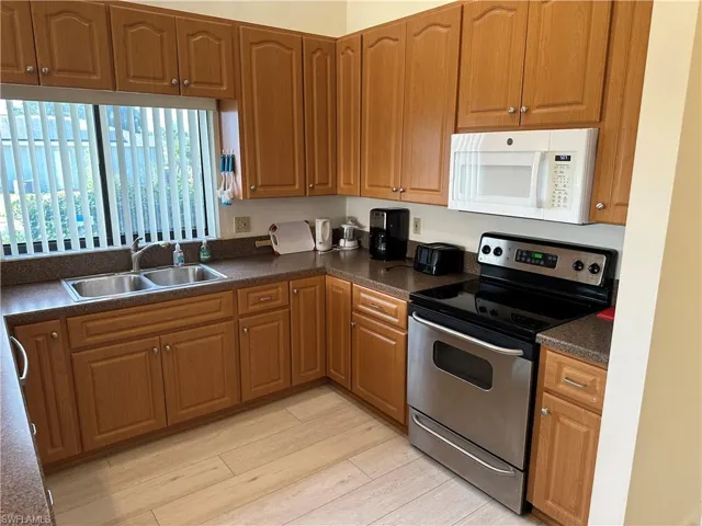 3402 Se 11th Ave, Cape Coral, Florida 33904