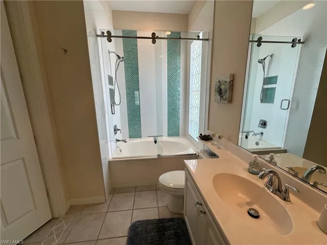 4345 Montalvo Ct, Naples, Florida 34109