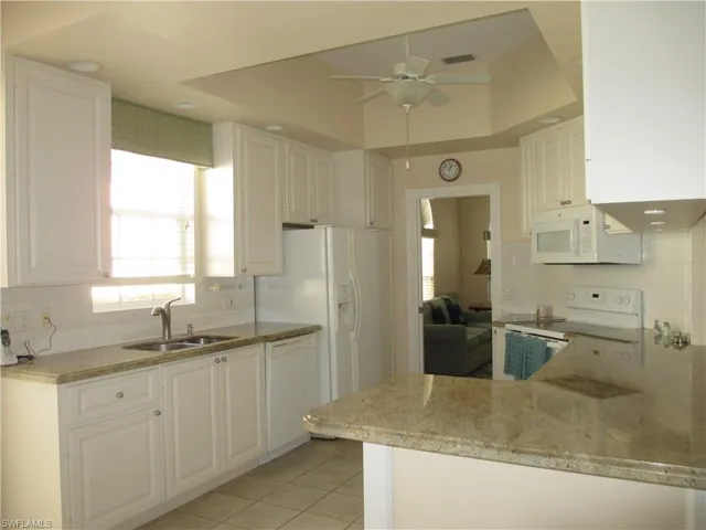 4345 Montalvo Ct, Naples, Florida 34109