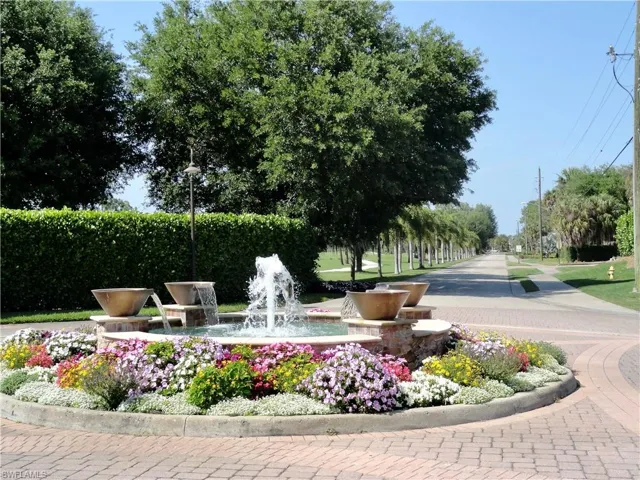 Hunters Ridge Blvd.