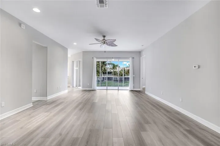 6031  Jonathans Bay  CIR, Fort Myers, FL 33908