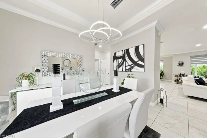 1029 Nw 34th Ave, Cape Coral, Florida 33993