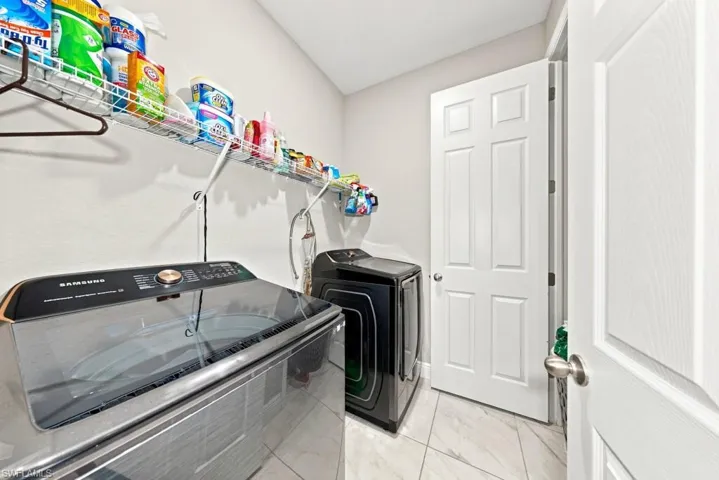 1029 Nw 34th Ave, Cape Coral, Florida 33993
