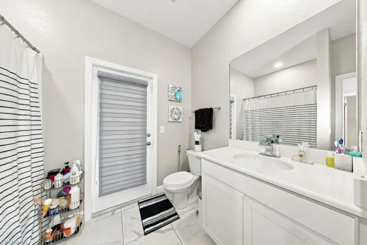 1029 Nw 34th Ave, Cape Coral, Florida 33993