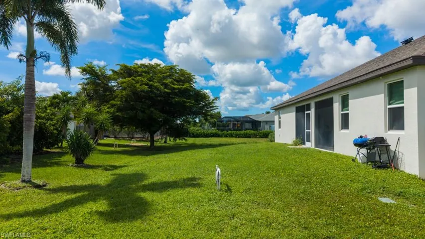 1029 Nw 34th Ave, Cape Coral, Florida 33993