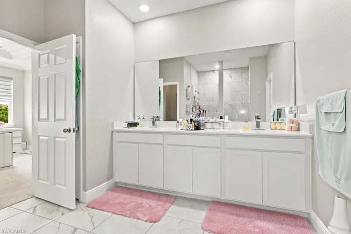 1029 Nw 34th Ave, Cape Coral, Florida 33993