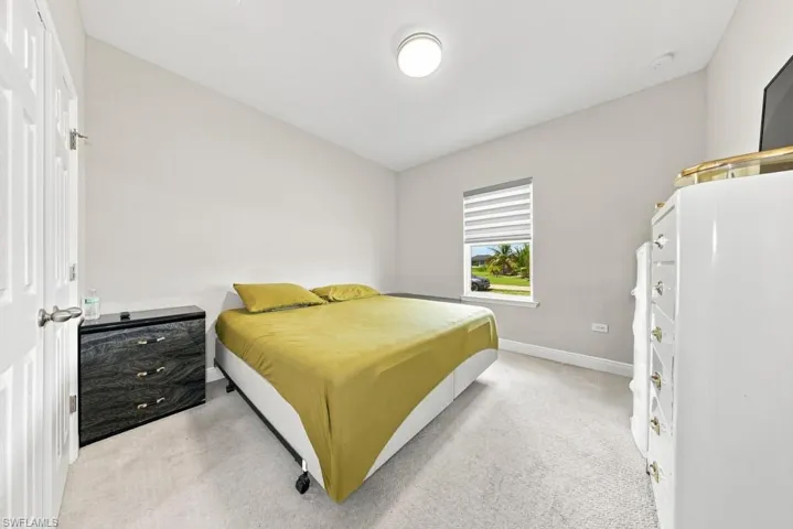 1029 Nw 34th Ave, Cape Coral, Florida 33993
