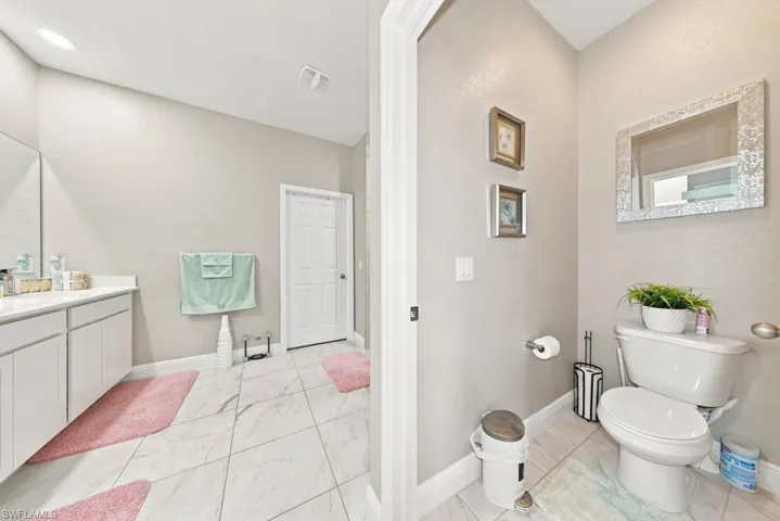 1029 Nw 34th Ave, Cape Coral, Florida 33993
