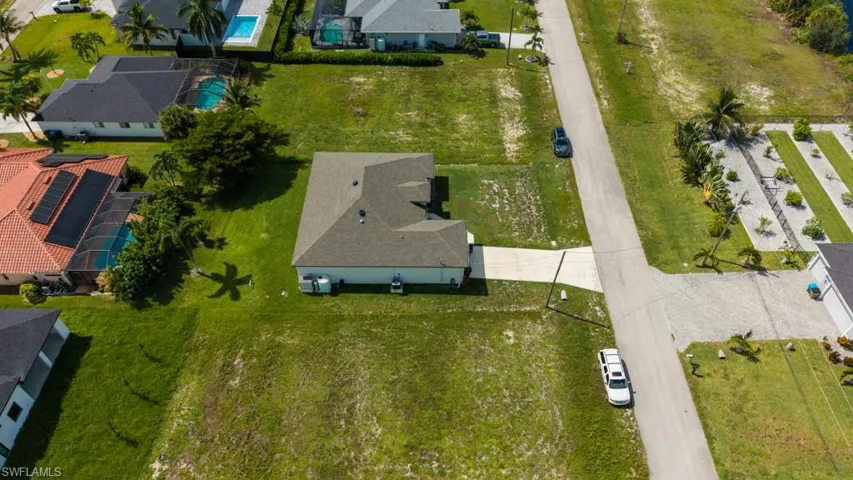 1029 Nw 34th Ave, Cape Coral, Florida 33993