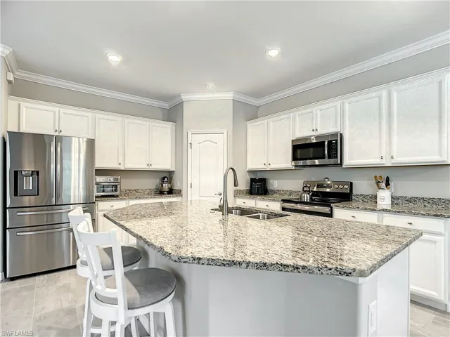11530  Golden Oak  TER, Fort Myers, FL 33913