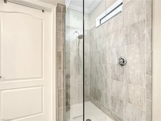 On-suite walk-in tile shower