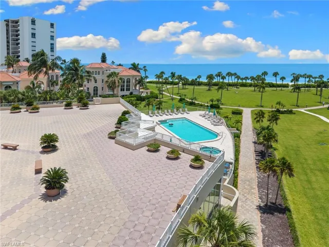 3971 Gulf Shore Blvd N 1004, Naples, Florida 34103