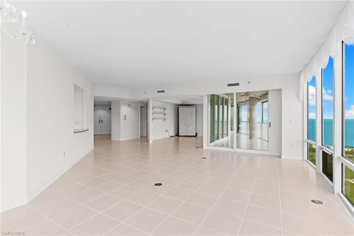 3971 Gulf Shore Blvd N 1004, Naples, Florida 34103