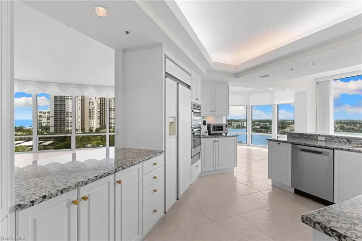 3971 Gulf Shore Blvd N 1004, Naples, Florida 34103