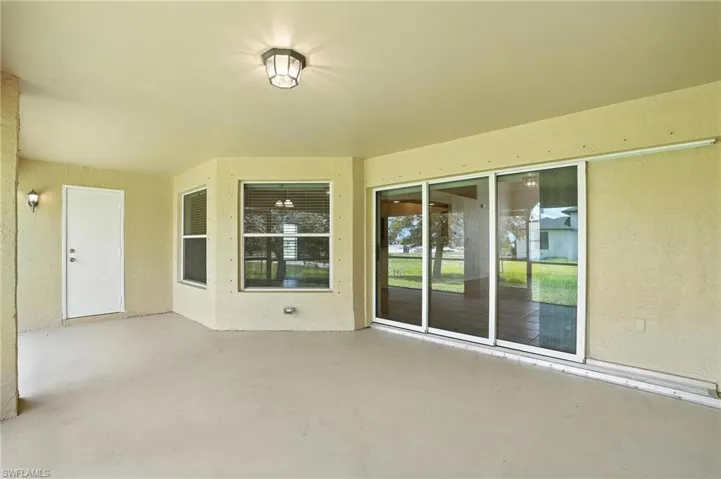4322 Nw 32nd Ter, Cape Coral, Florida 33993