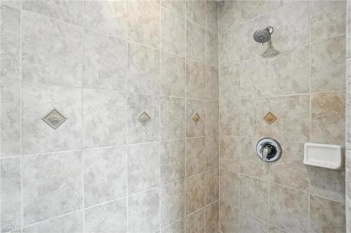 4322 Nw 32nd Ter, Cape Coral, Florida 33993