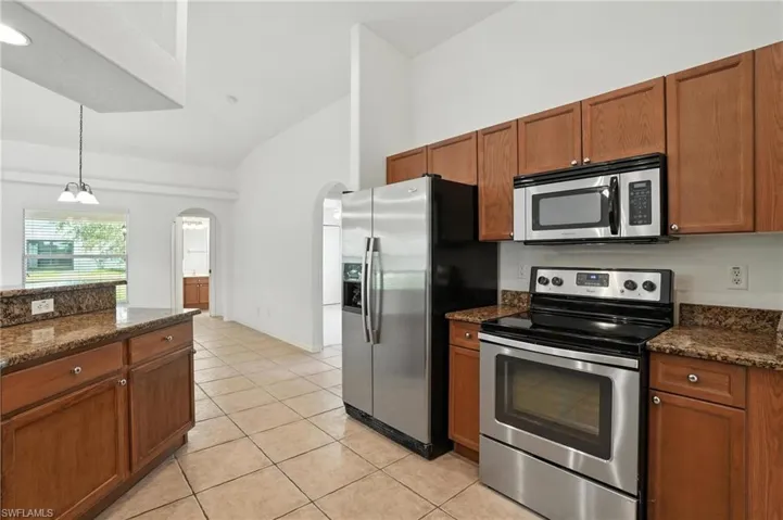 4322 Nw 32nd Ter, Cape Coral, Florida 33993