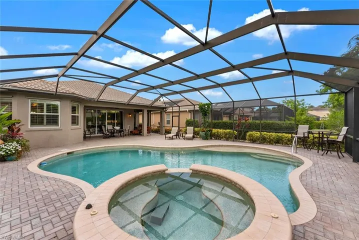 6628  Marbella  DR, Naples, FL 34105