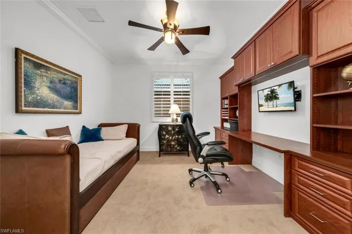 6628  Marbella  DR, Naples, FL 34105