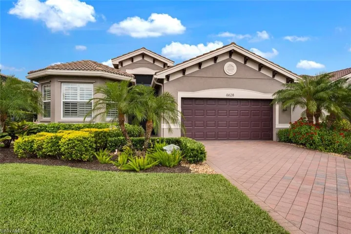6628  Marbella  DR, Naples, FL 34105