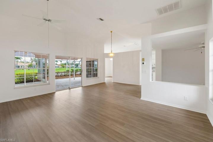 Virtual staged great rm / dining area