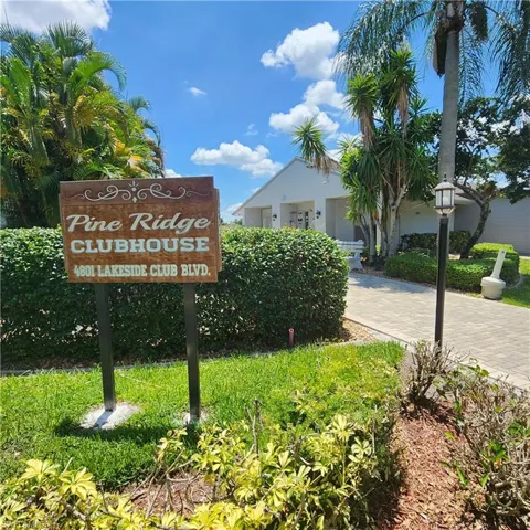 Pine Ridge Clubhouse
