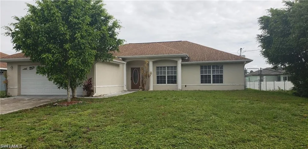 3810 18th St Sw, Lehigh Acres, Florida 33976