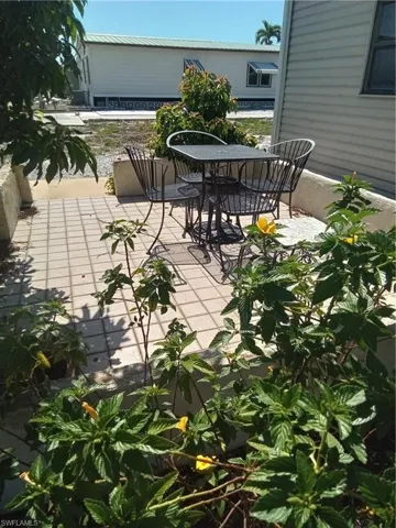 Backyard patio sitting area