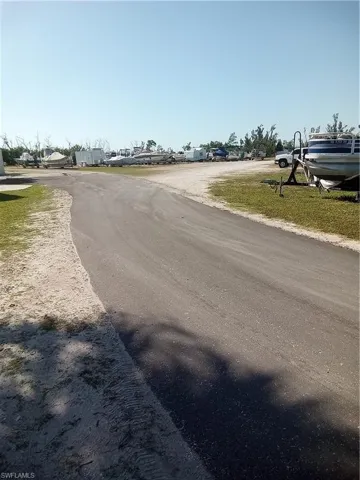 Vehicle/vessel parking/storage area