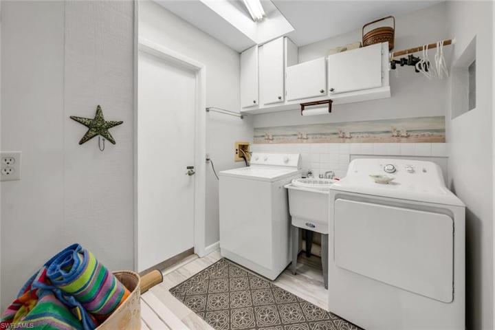 Laundry West Unit