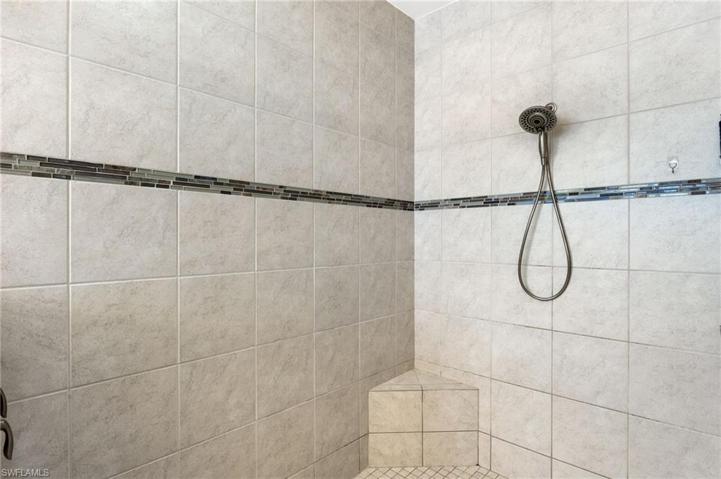 13261  Seaside Harbour  DR, North Fort Myers, FL 33903