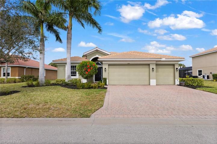 13261  Seaside Harbour  DR, North Fort Myers, FL 33903