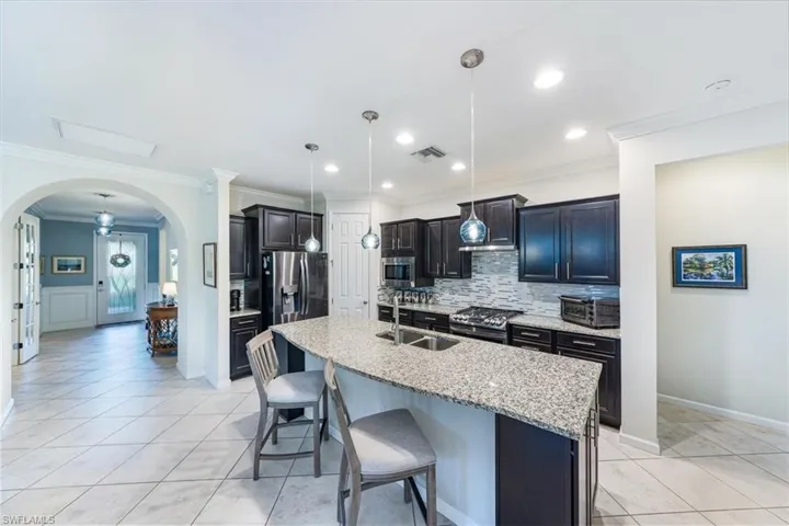 7267  Live Oak  DR, Naples, FL 34114